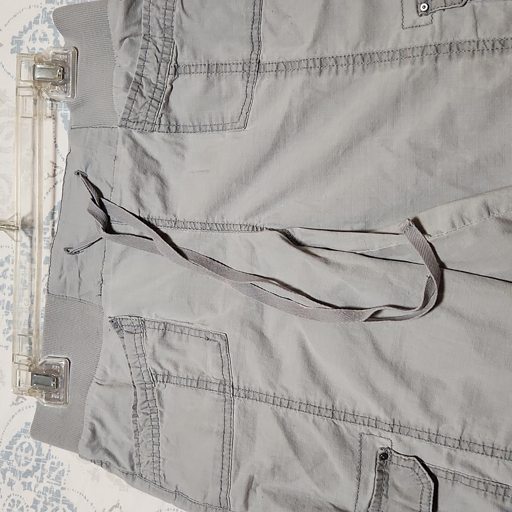 Pants - Picture 3 of 4
